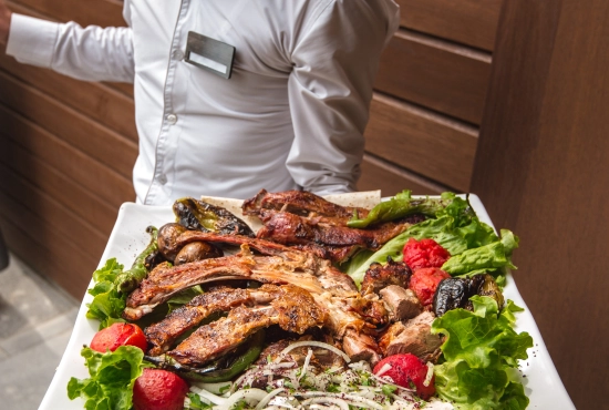 Location barbecue à Bron : un événement convivial sans contrainte